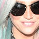 Image for article titled Robin Thicke Photographed Nuzzling a Woman Who is Not His Wife
